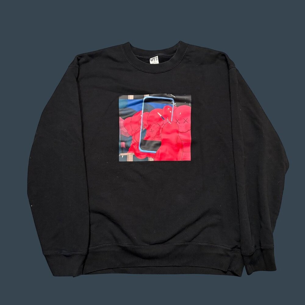 Kaws+Warhol UT Uniqlo Black Sweatshirt M Red Graphic Art Collab Crewneck Cotton